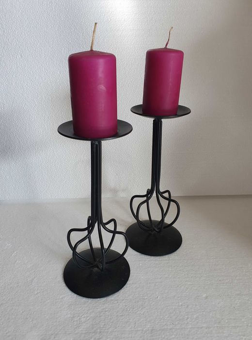 Par de Castiçais / Candelabros orientais, em metal + Velas - vintage