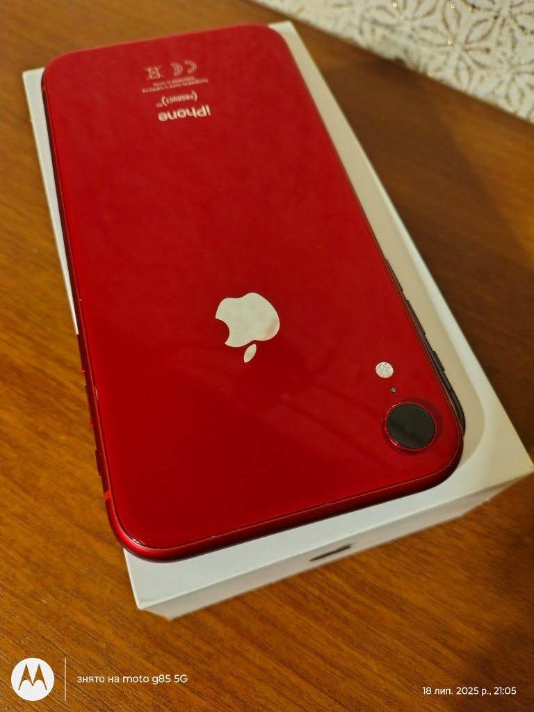 iPhone xr 64гб телефон