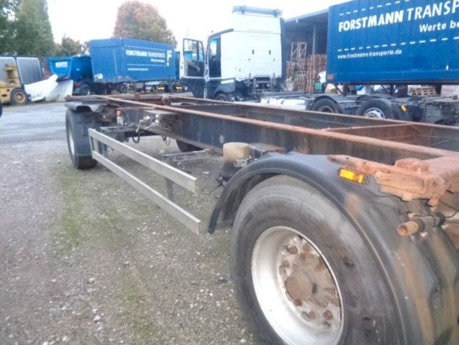 Przyczepa KRONE BDF 22,5 laweta rolnicza platforma rama podłoga