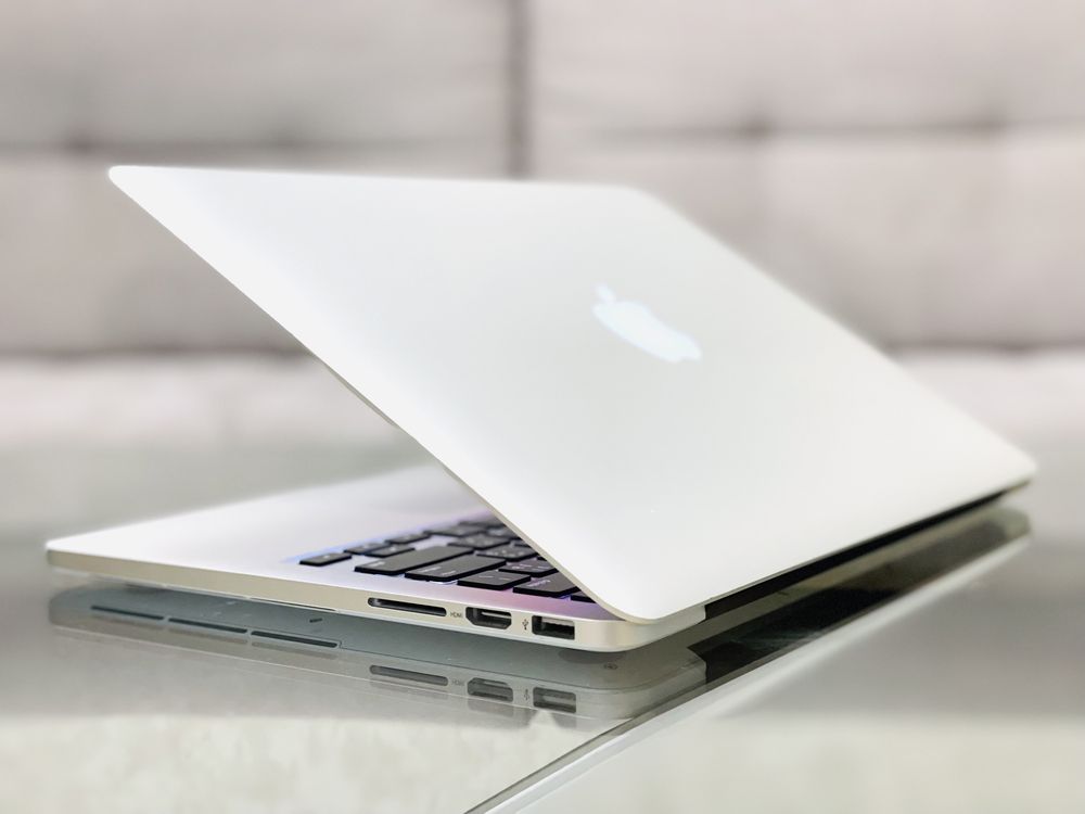 Ноутбук Apple MacBook Pro (Retina, 13-inch 2013)