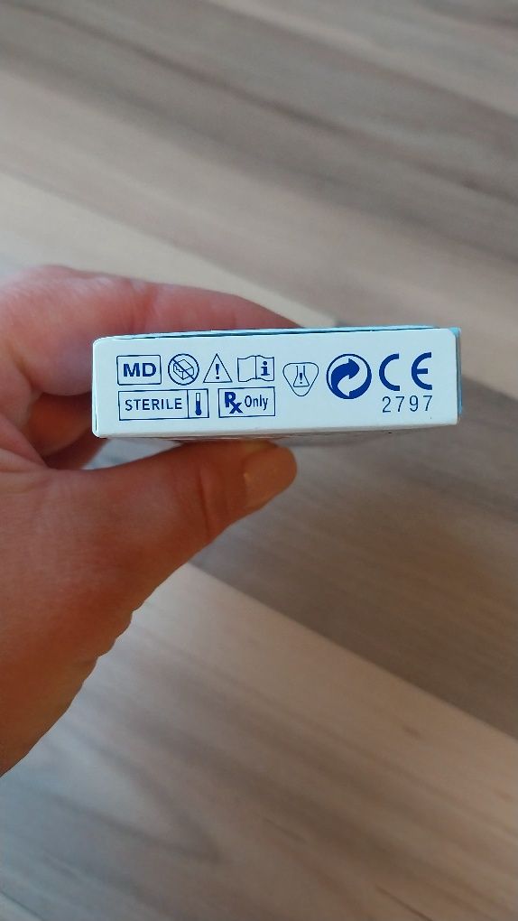 ACUVUE® Oasys with HYDRACLEAR™ - 7.5