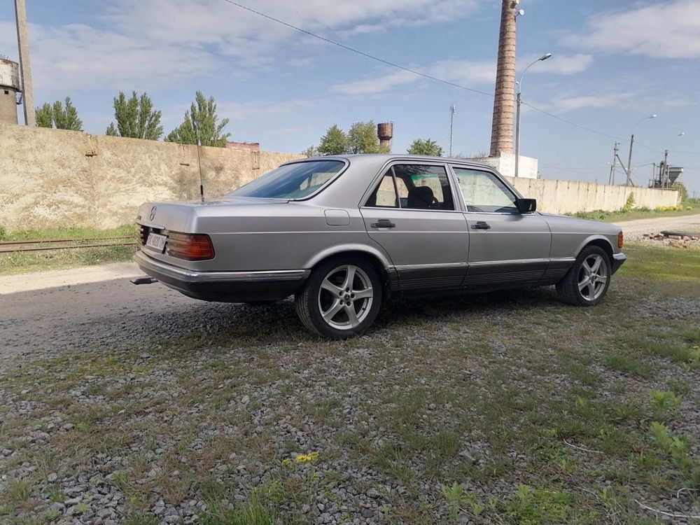 Мерседес w126 s300