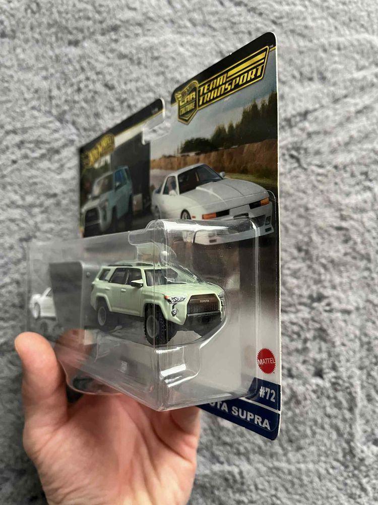 Hot Wheels Team Transport Toyota Supra