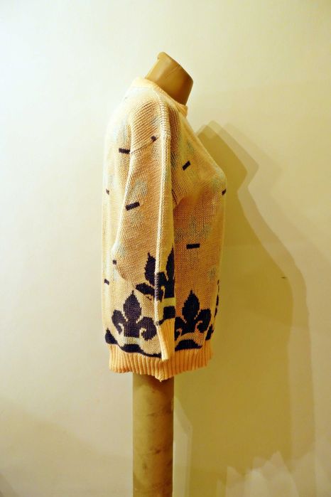 Sweter damski kolorowy rozmiar 38.