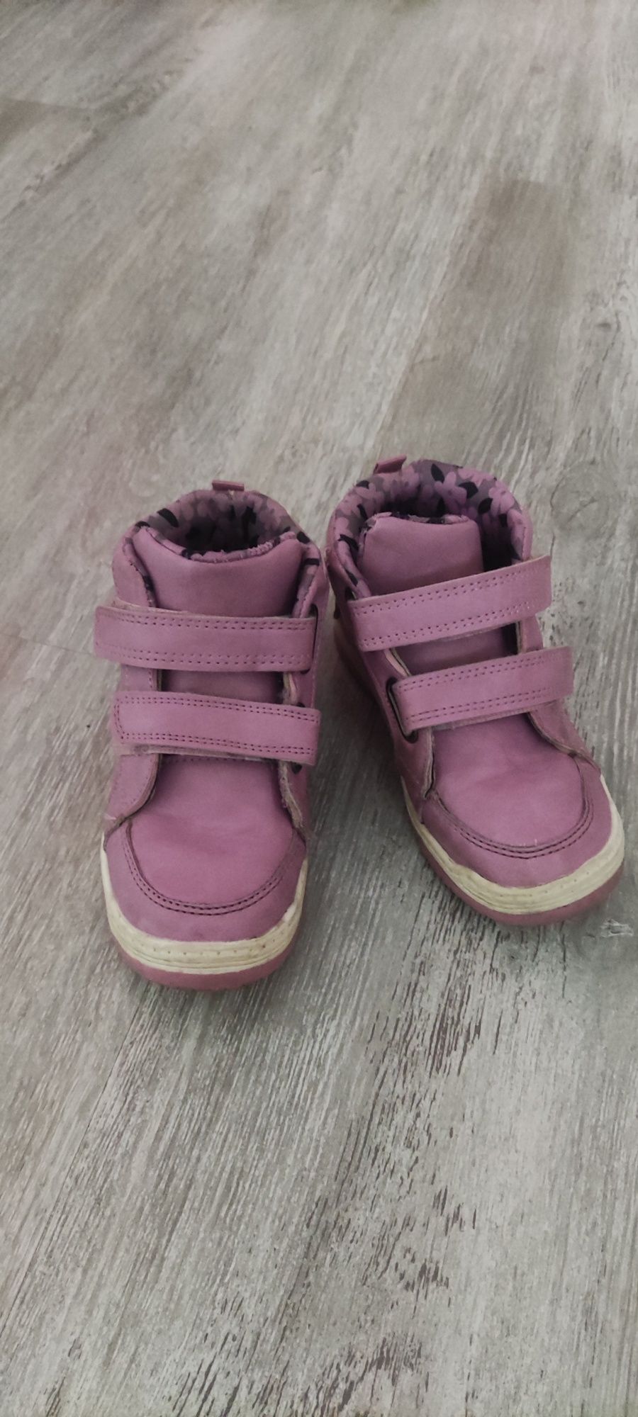 Jesienne buty dla dziewczynki r 27 na rzepy