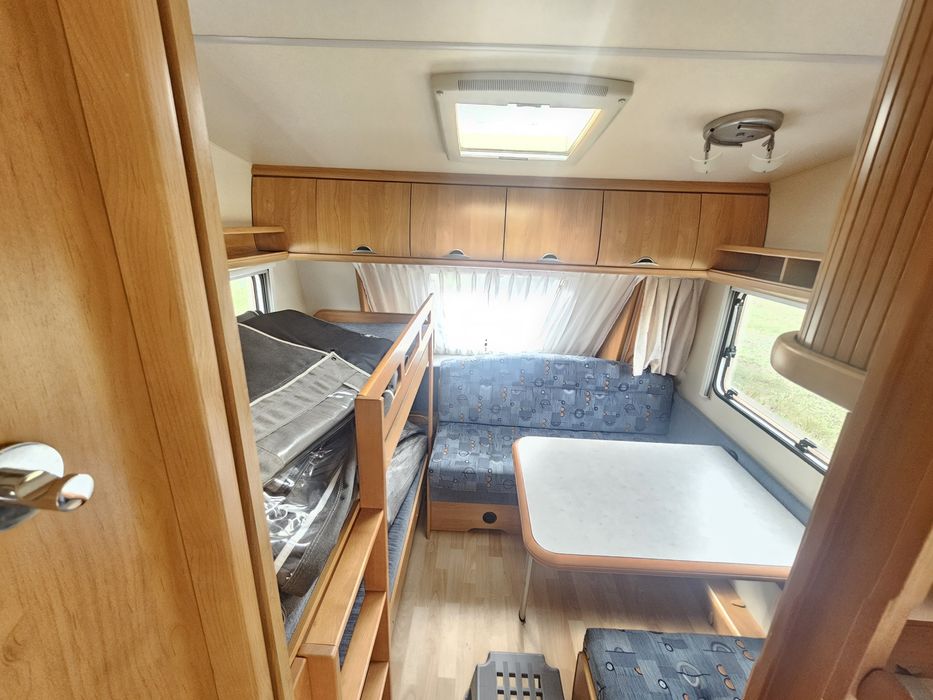 Przyczepa kempingowa Hobby 495 z 2006 przedsionek 6-7os.