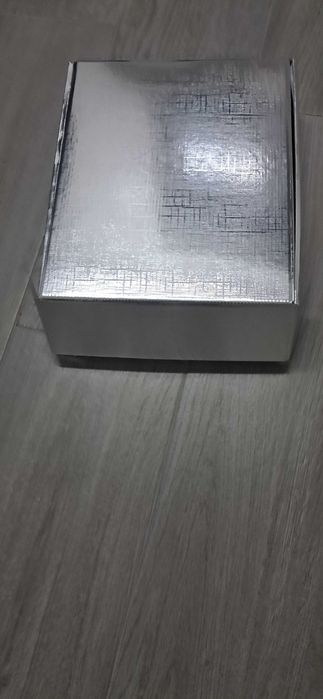 Caixa de Cabaz Prateada (lote)