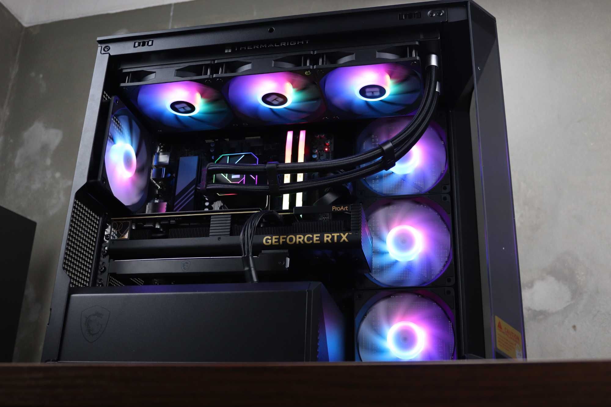 PC Gaming 4K NOVO | RTX 4080 / 7800X3D / 32GB DDR5 / WATER COOLER RGB