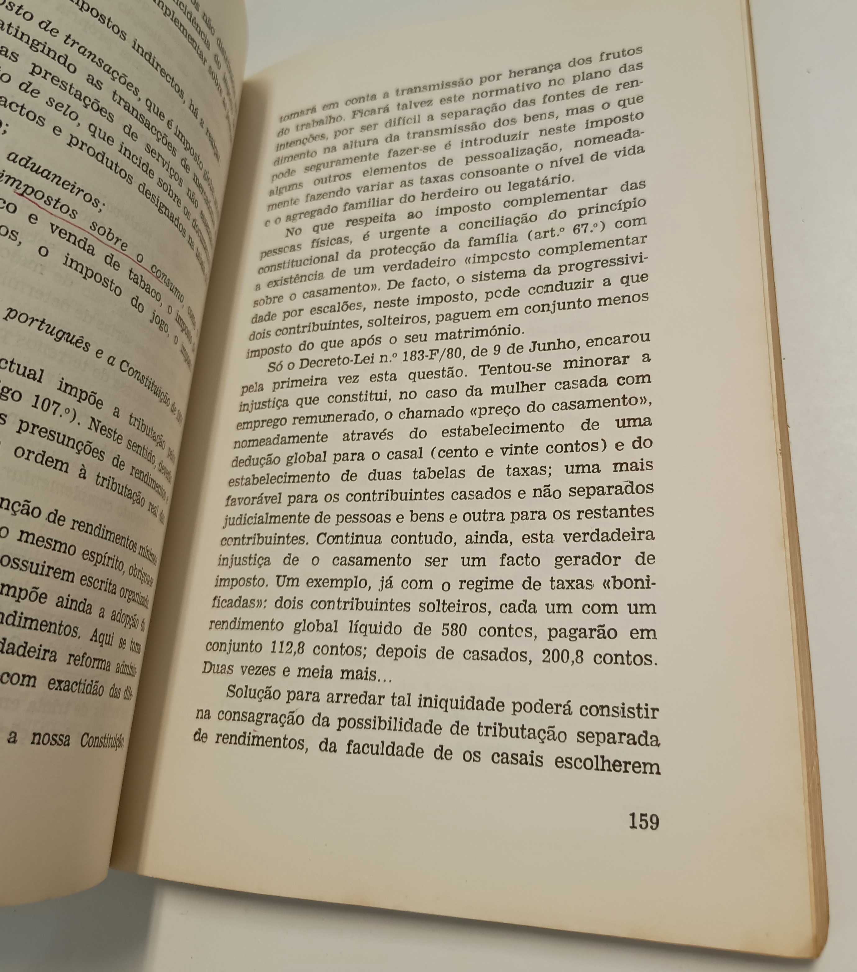 Noções de direito fiscal, de Alberto F. Amorim Pereira