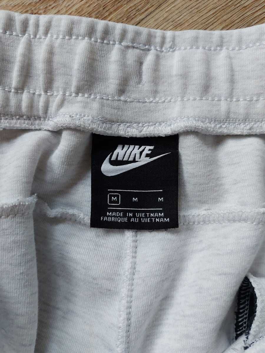 Мужские спортивные штаны Nike Tech Fleece