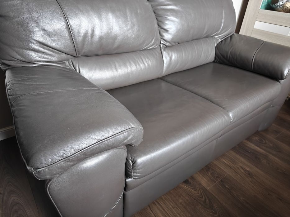 Sofa skórzana z funkcją spania 2 osobowa