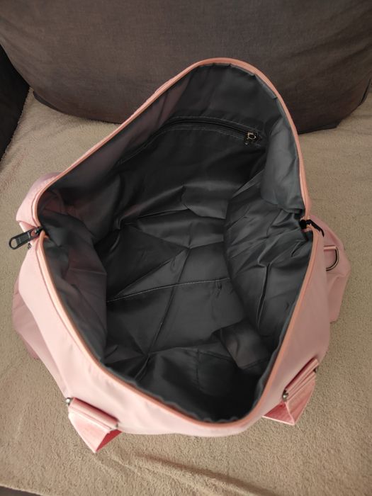 Piękna Torba Sportowa Treningowa Różowa Podróżna Pojemna