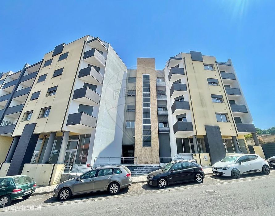 Apartamento T5 para venda