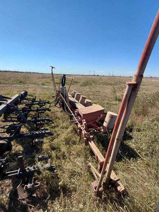 Навісне обладнання для сільхоз техніки