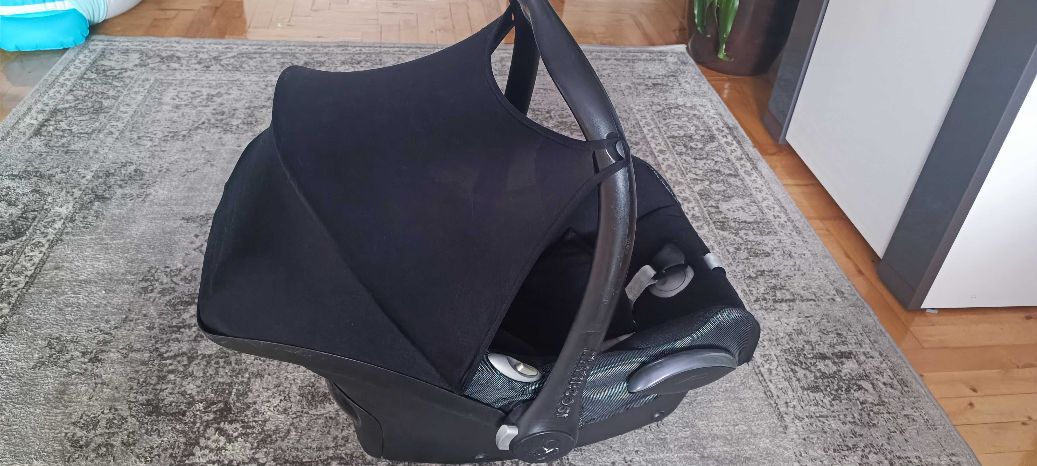 Nosidełko, fotelik Maxi-Cosi z bazą isofix (EasyFix)