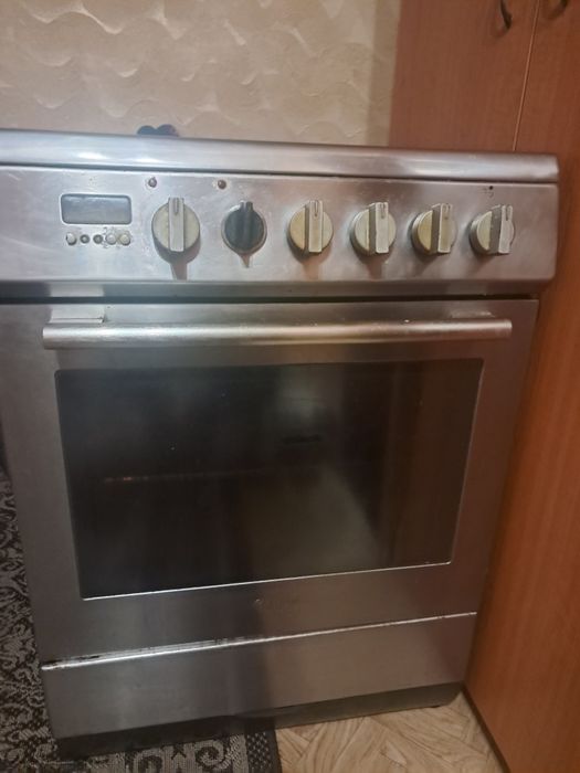 Продам електроплиту б/у Ardo