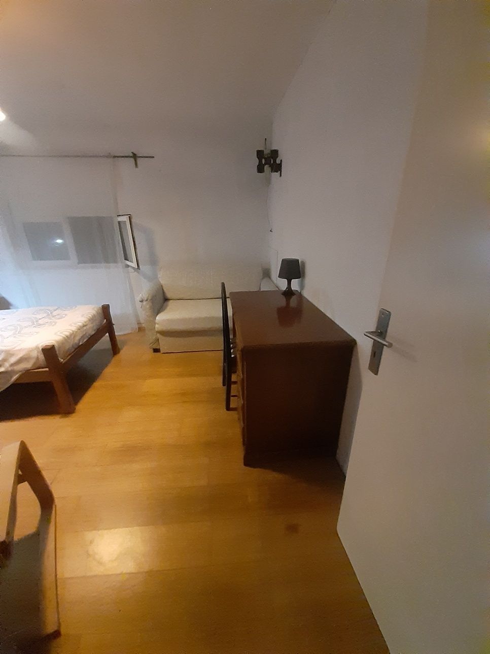 Quarto para alugar junto s Odivelas