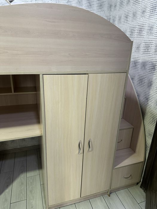 ТЕРМІНОВО!!!Ліжко-горище 6-в-1:ліжко,стіл,шафа,шухляди,полиці + матрас