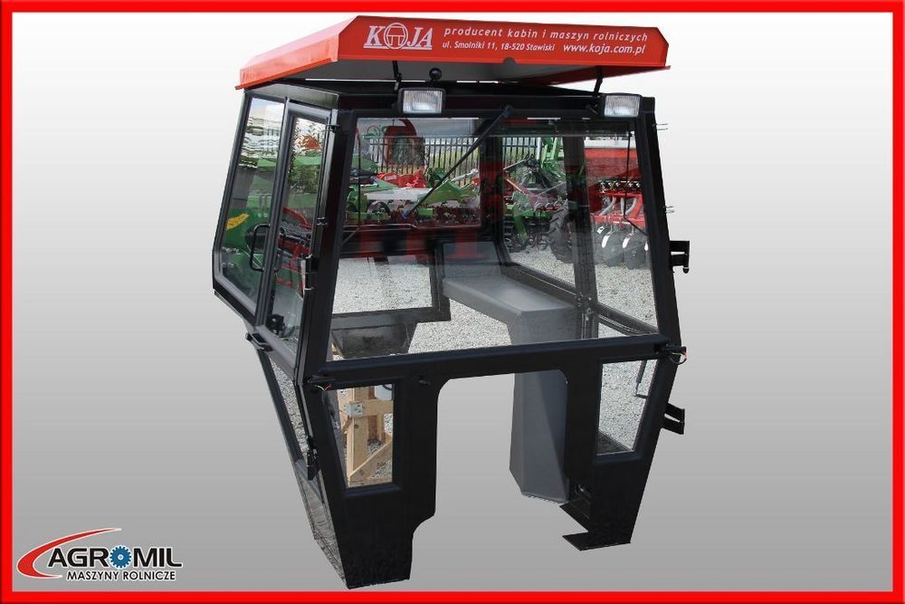 Kabina ursus bez błotników C 330 C-330 KOJA SMOLNIKI transport