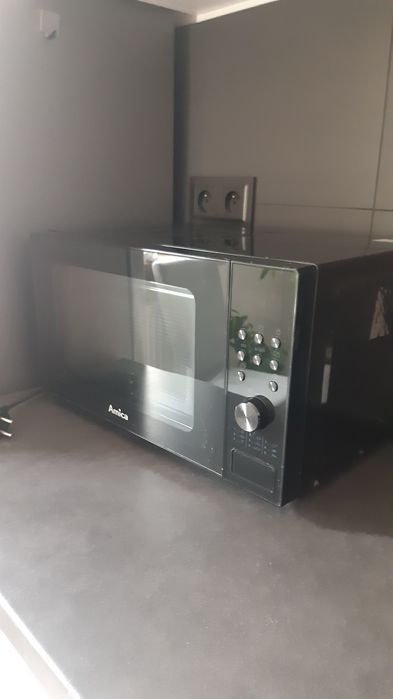 Mikrofalówka Amica z funkcją grill