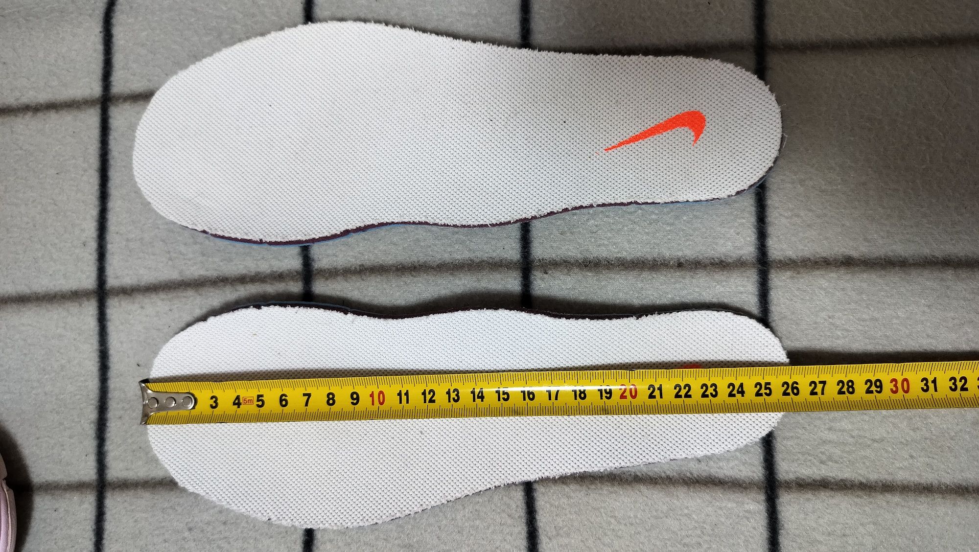Кроссовки Nike P-6000 White . Размер 41