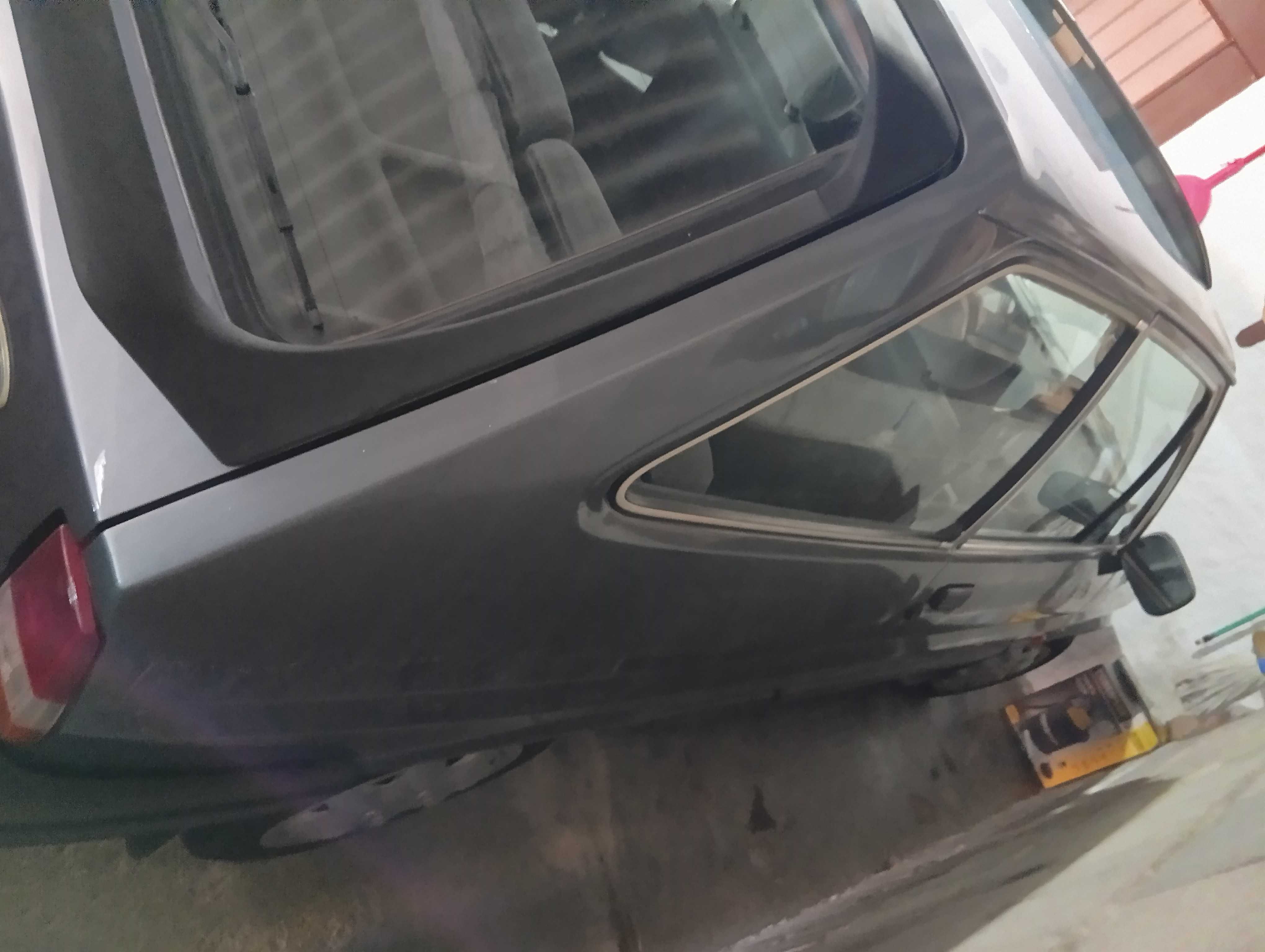 Venda Ford Fiesta 1.1 Ghia -  Fech. C/S tecto abrir