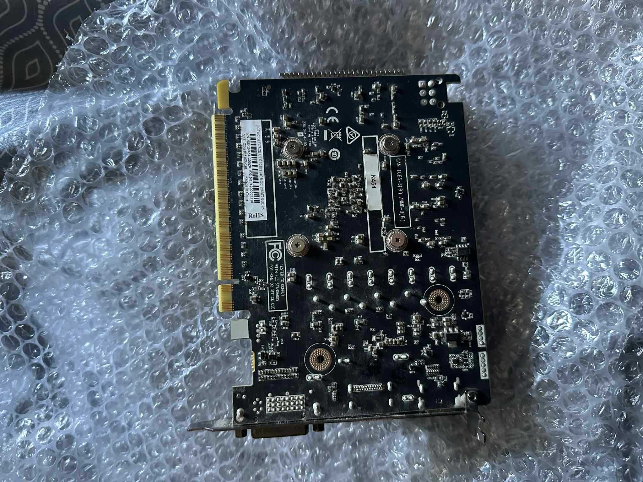 GTX 1050 ti Zotac 2 wentylatory
