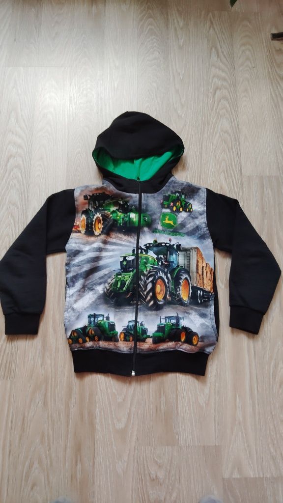 Bluza rozsuwana z traktorami rozmiar 134