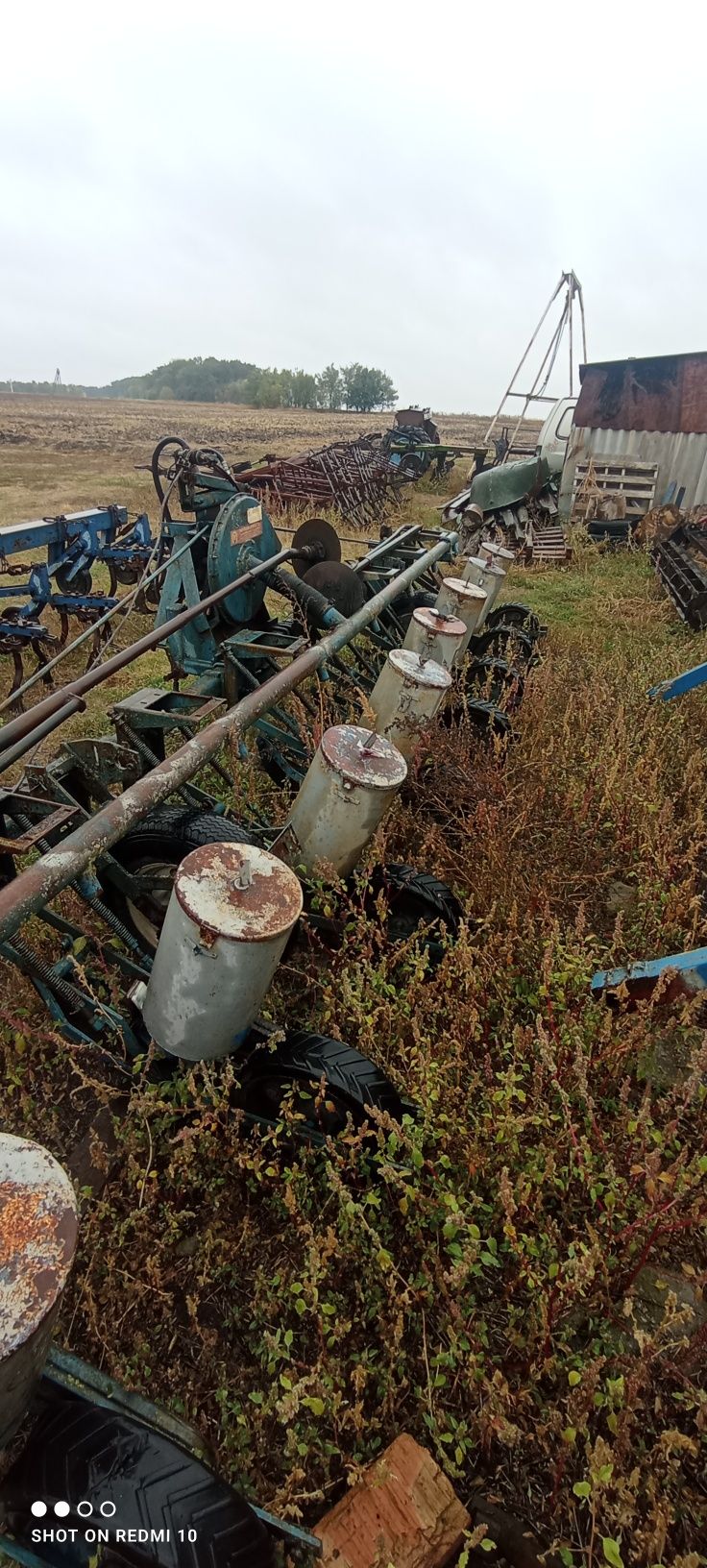 Продам сеялку в хорошем состоянии рабочем состояние