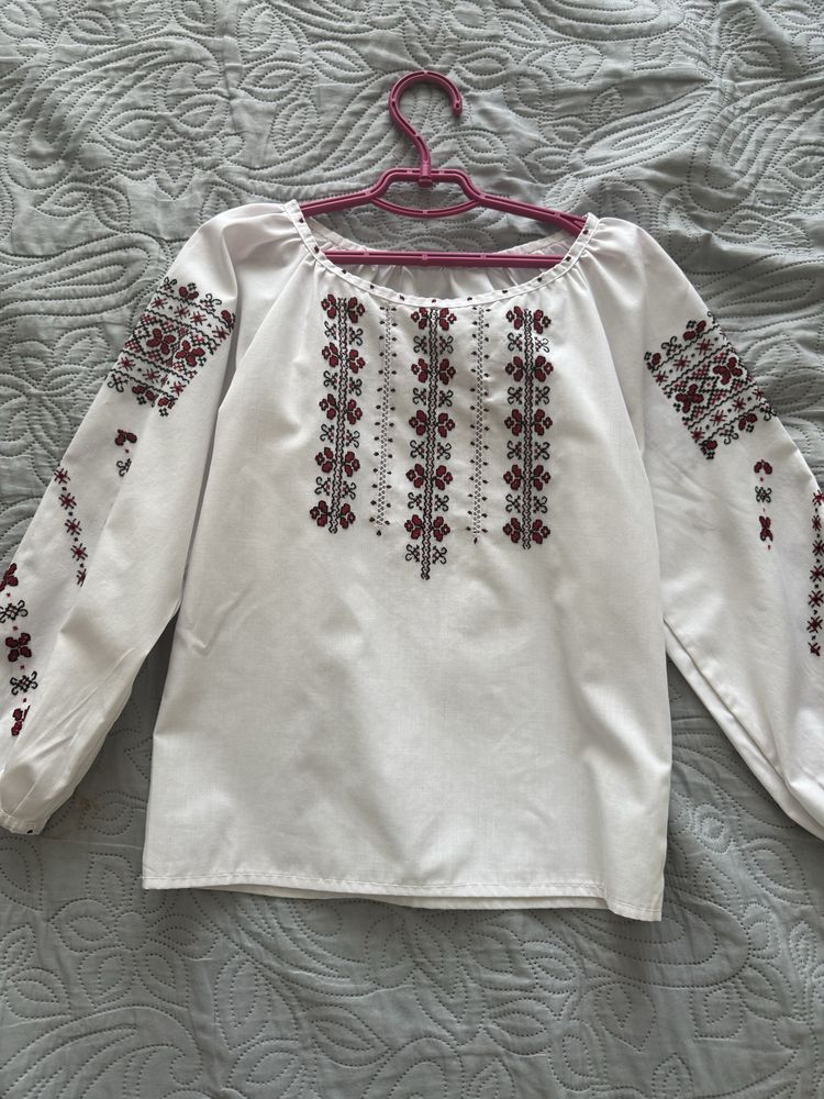 Вишиванка для дівчинки