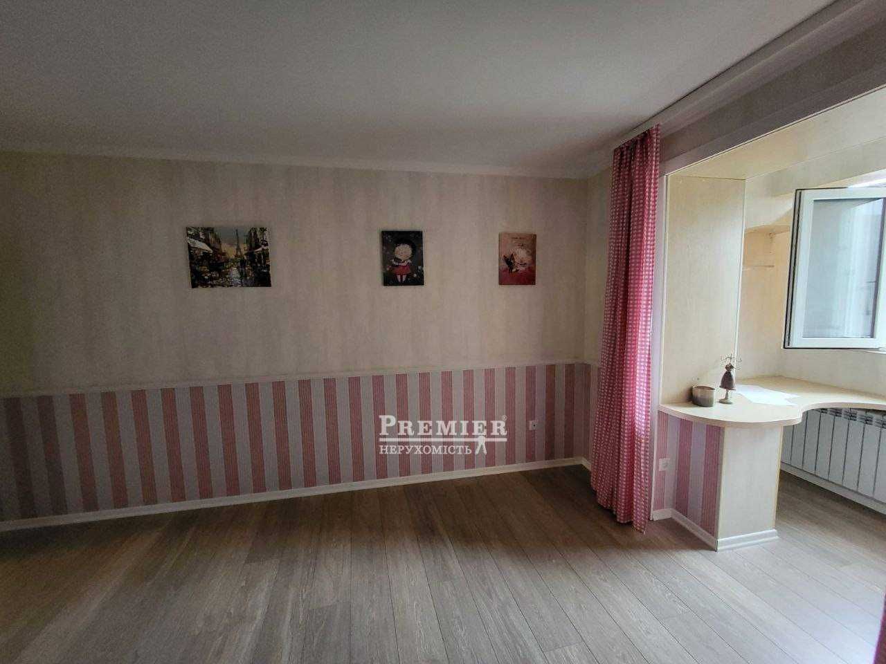 У продажу 4 кімн. квартира у м. Чорноморськ