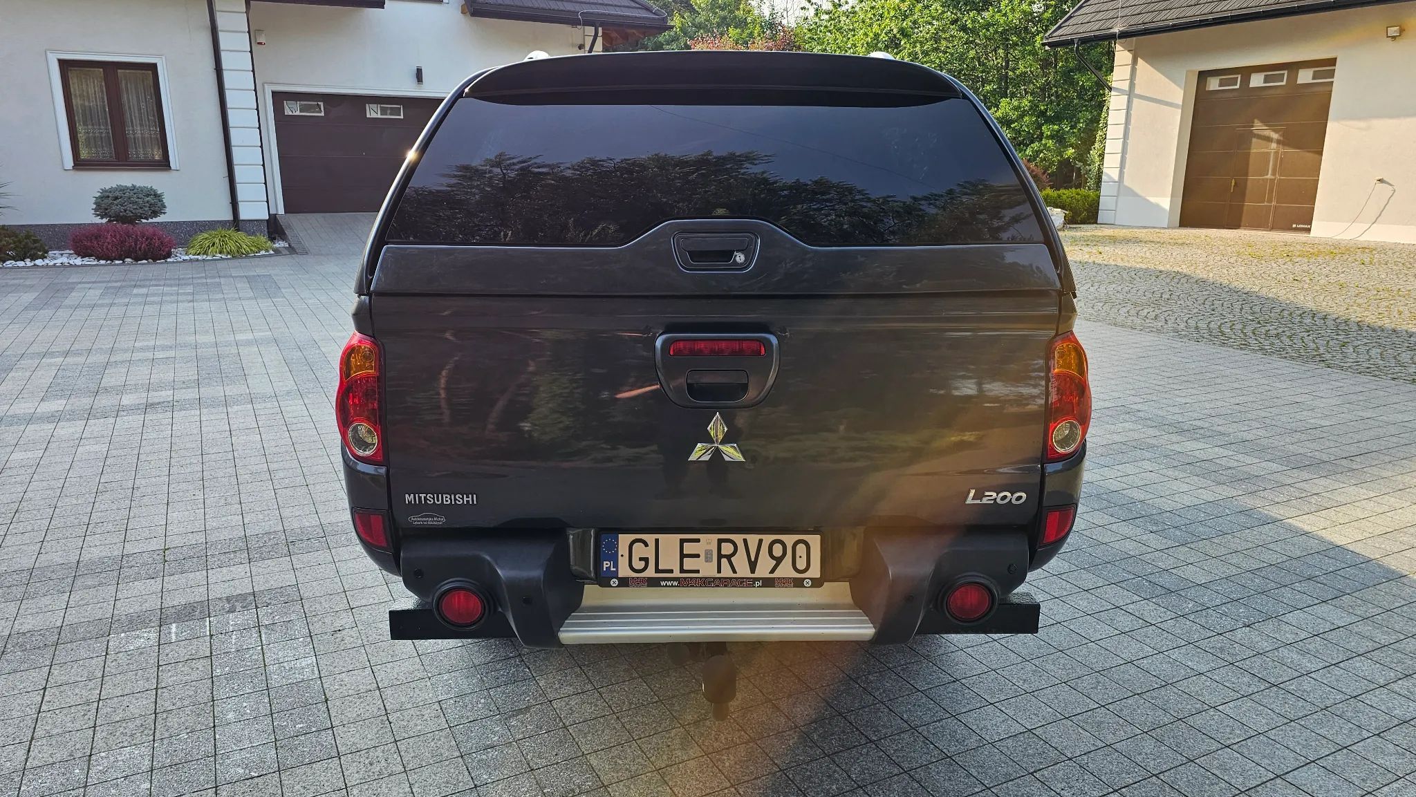 Mitsubishi L200