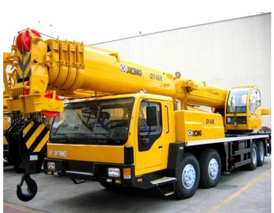 Послуги  АвтоКранів  та СпецТехніки