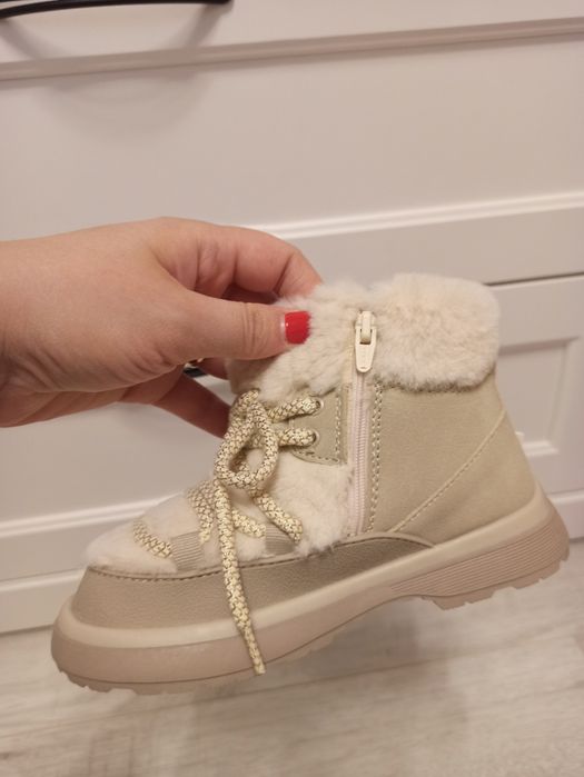 Kozaki śniegowce zimowe ocieplane dla dziewczynki Zara r.27