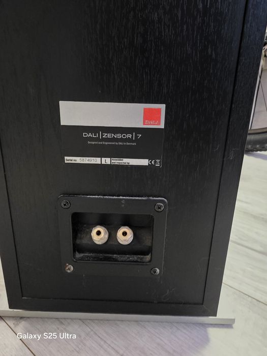 Kolumny Dali Zensor 7