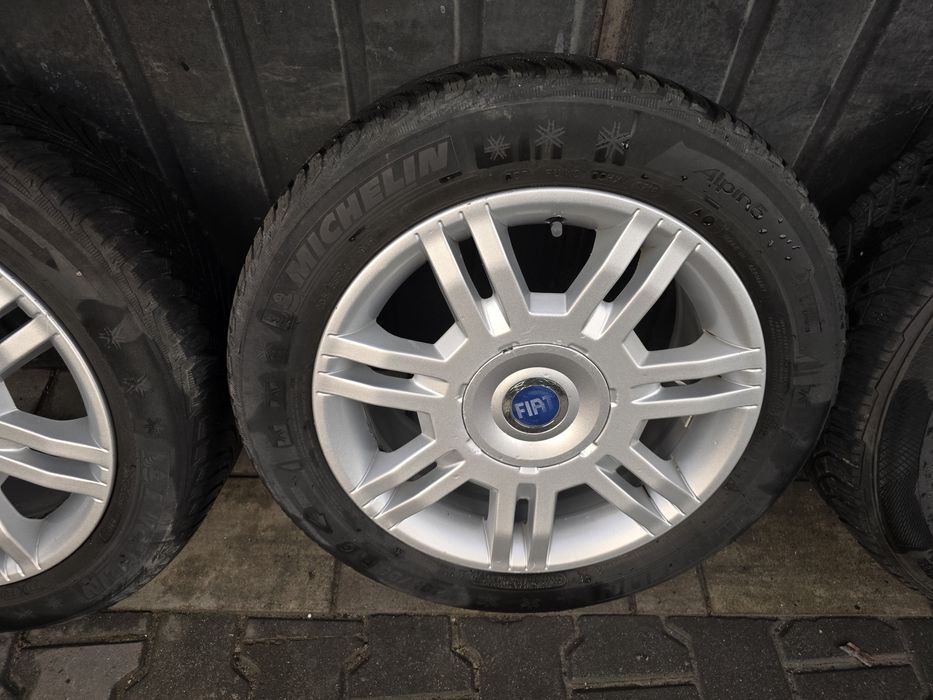 Koła Zimowe 4x98  Felgi Aluminiowe Fiat Stilo  205/55R16