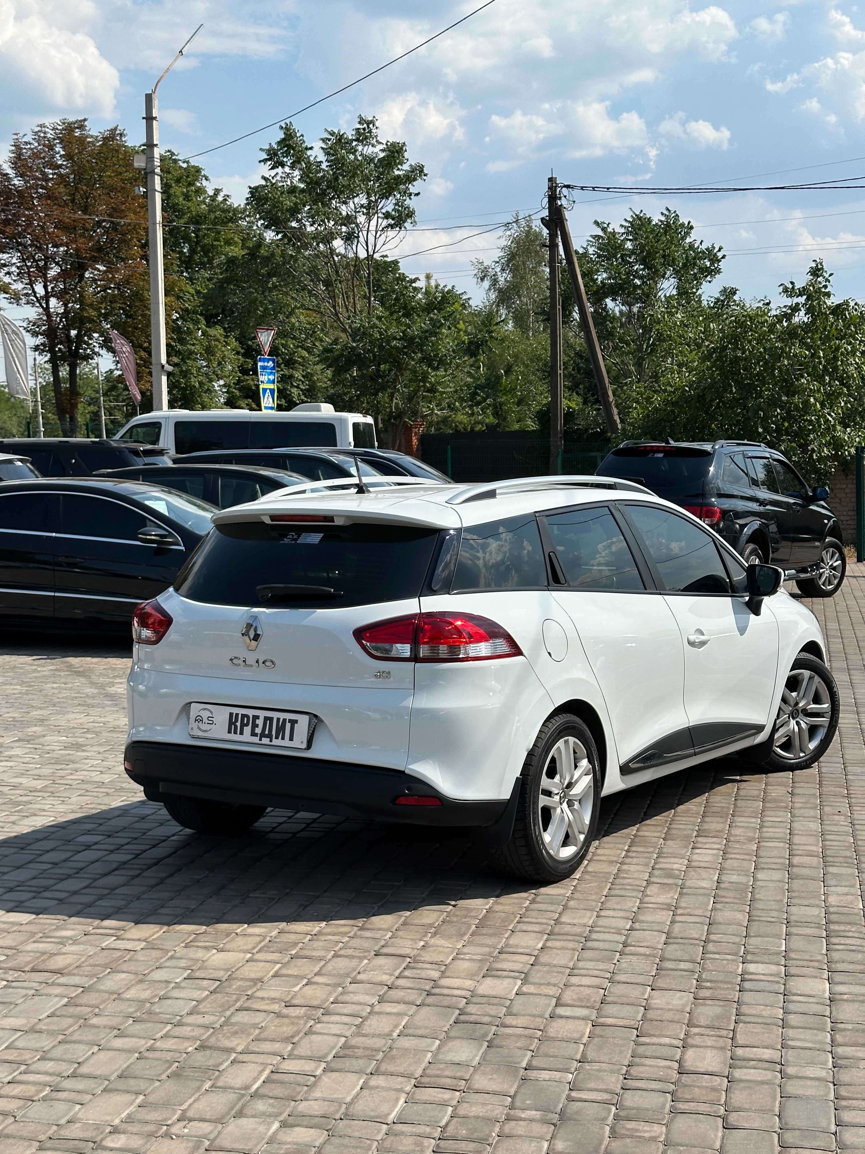 Продам Renault Clio 2017 рік можлива розстрочка,кредит,обмін!