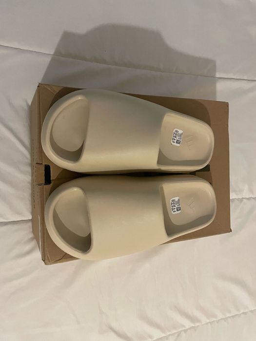 ADIDAS x Yeezy Slides