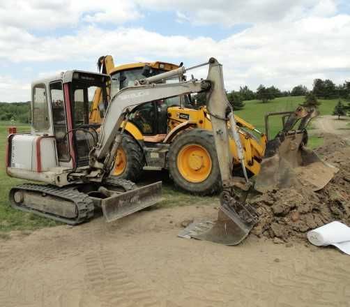 Usługi koparko ładowarka JCB 4CX izolacje drenarka kostka brukowa.