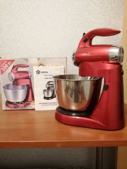 Блендер ARITA с чашей