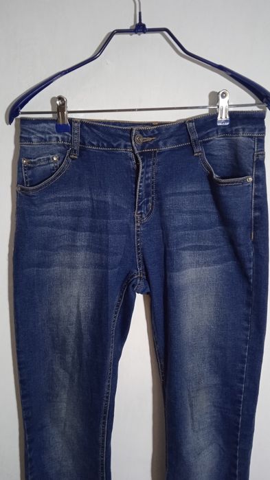 Джинси жіночі L 33