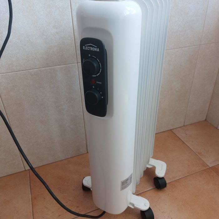 Aquecedor electronia