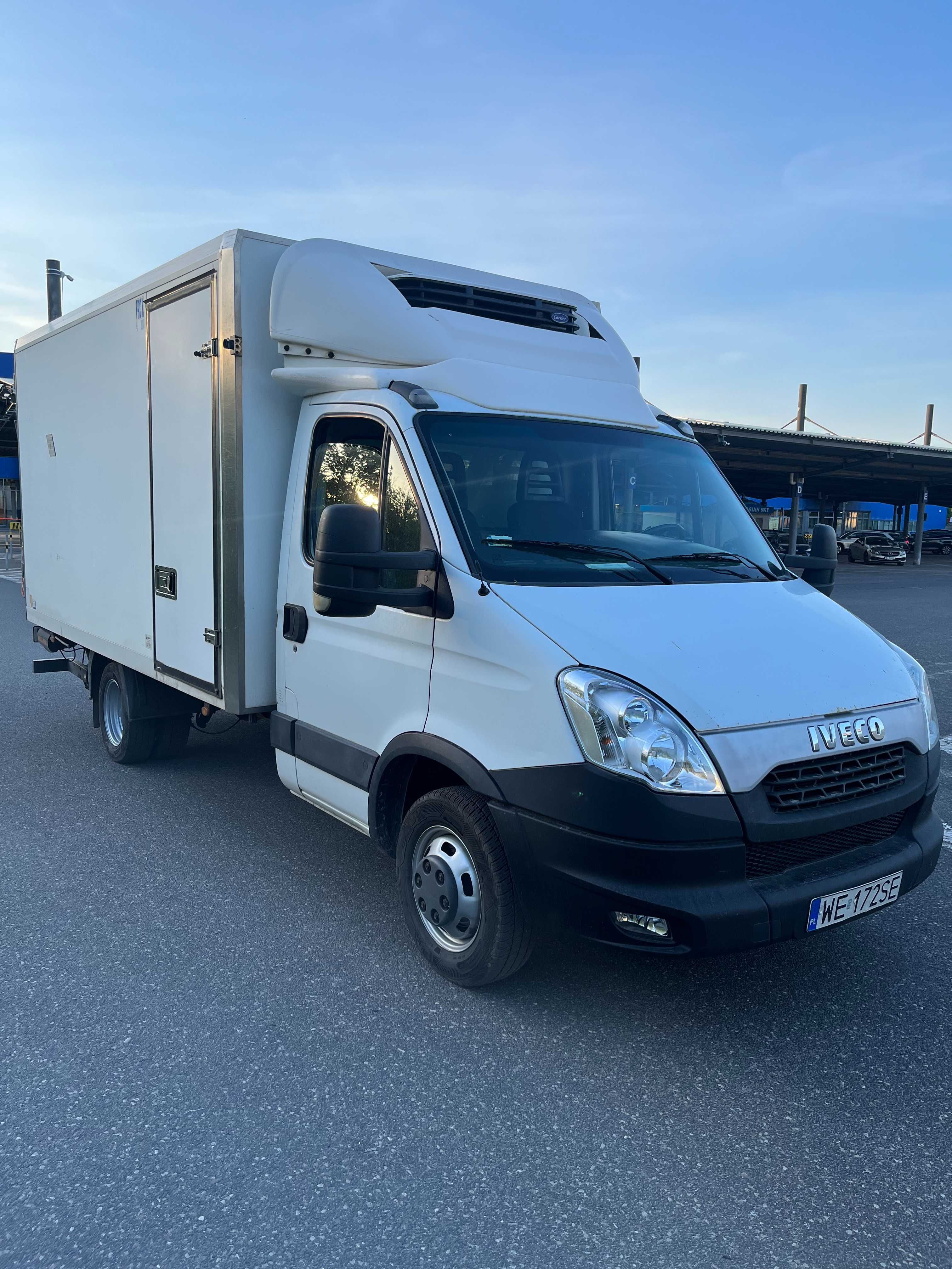 IVECO DAILY 35C15 chłodnia CARRIER+230V Winda FV23%