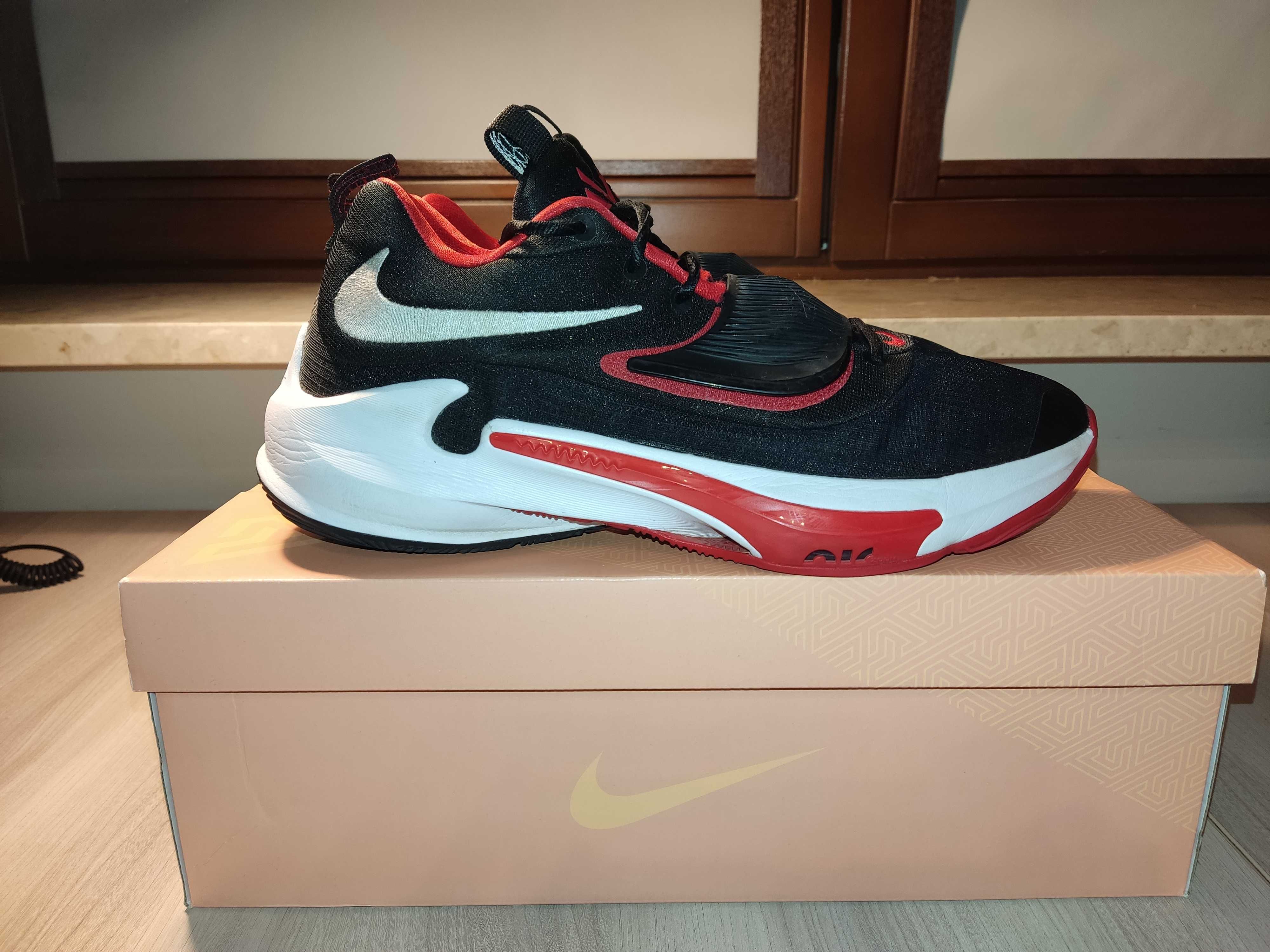 Nike zoom freak 3