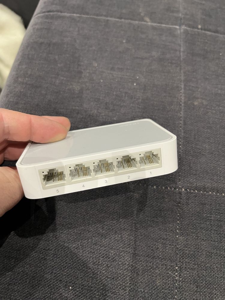 Switch TP Link 5 portas