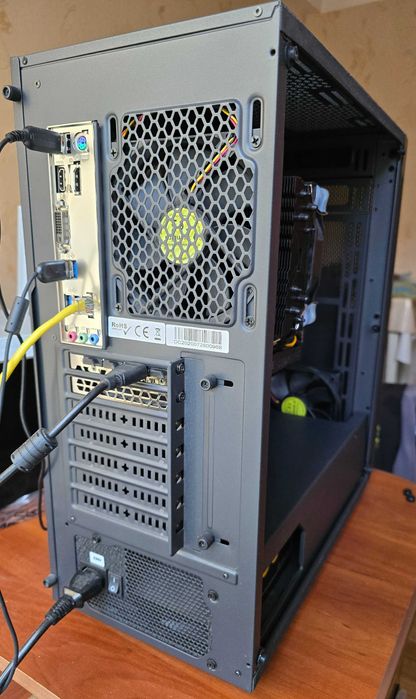 Пк i5-10400F 6 ядер 12 потоків 1660 монітор 27 Samsung