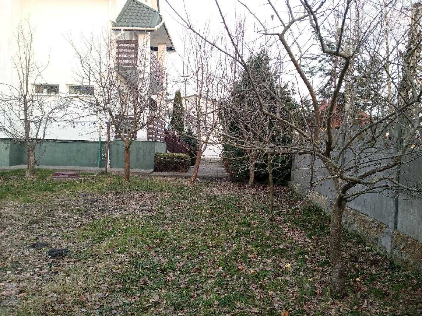 Продаж будинку під комерцію 374 кв.м.  с.Рясне-Руське