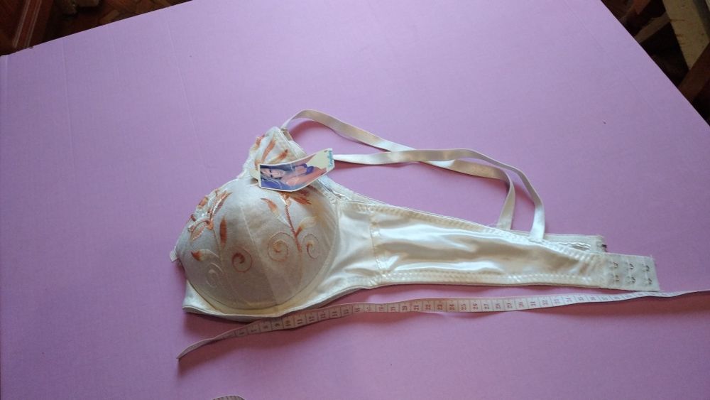 Жіноча білизна бюстгальтер