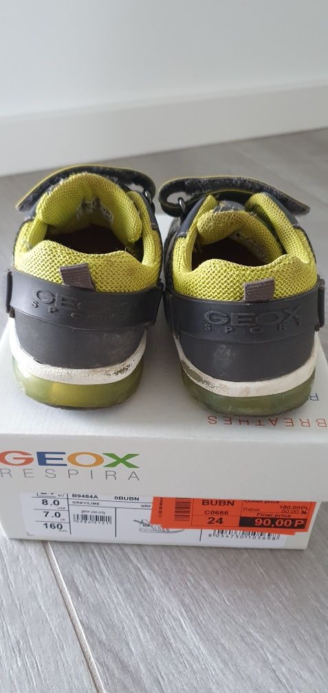 Geox - buty przejsciowe - r.24 - 14.5cm - chlopiece -swiecaca podeszwa