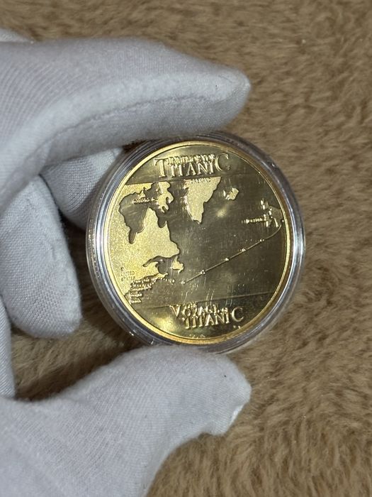 Сувенирная монета Титаник